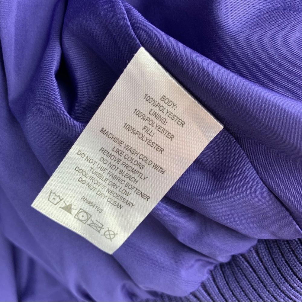 Calvin Klein Performance Puffer Vest - Picture 10 of 10